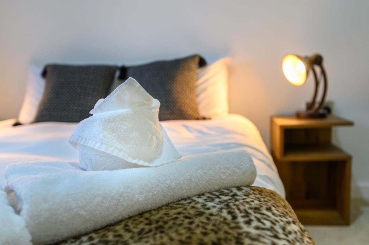 Comfy & Homely 2Bed Apartment - 5 Star Location แมนเชสเตอร์ ภายนอก รูปภาพ