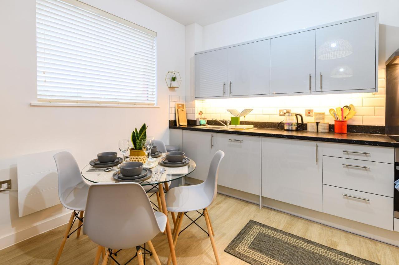 Comfy & Homely 2Bed Apartment - 5 Star Location แมนเชสเตอร์ ภายนอก รูปภาพ