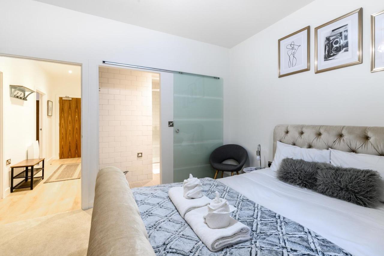Comfy & Homely 2Bed Apartment - 5 Star Location แมนเชสเตอร์ ภายนอก รูปภาพ