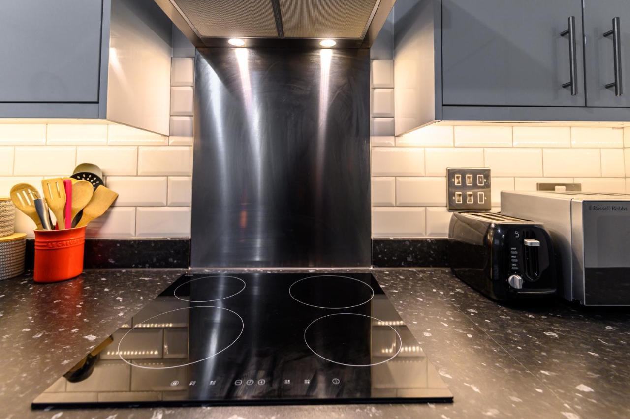 Comfy & Homely 2Bed Apartment - 5 Star Location แมนเชสเตอร์ ภายนอก รูปภาพ